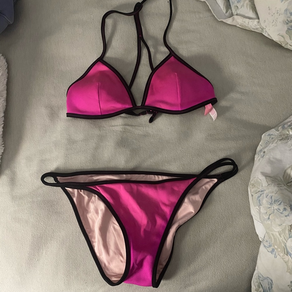 NWOT VS Pink triangle bikini